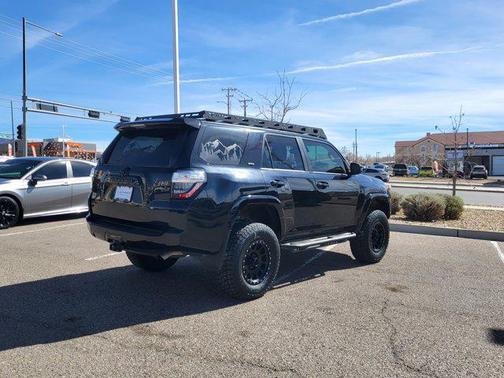 2021 Toyota 4Runner SR5