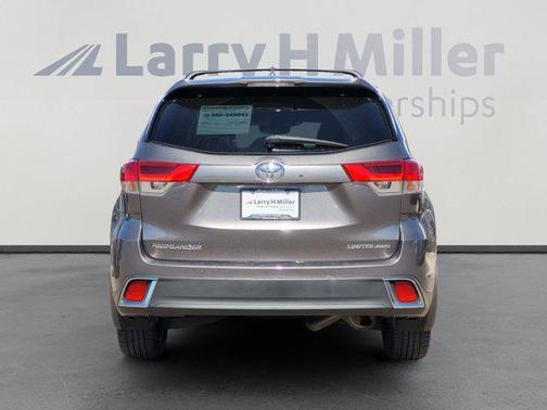 2018 Toyota Highlander Limited Platinum