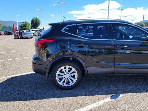 2018 Nissan Rogue Sport SV
