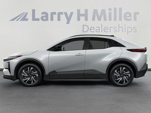 Cement 2026 Toyota C-HR SE