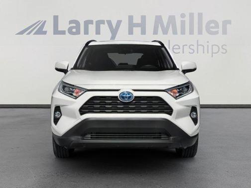 2020 Toyota RAV4 Hybrid XLE