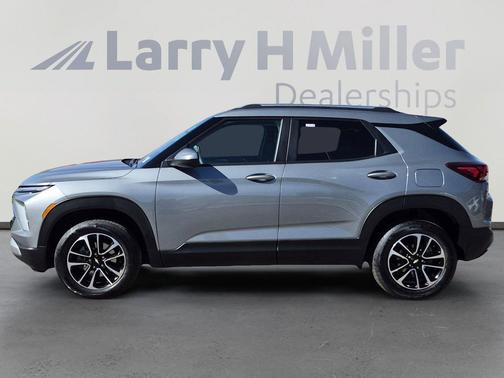 Sterling Gray Metallic 2025 Chevrolet Trailblazer LT