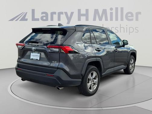 Magnetic Gray Metallic 2024 Toyota RAV4 XLE