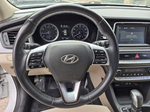 Quartz White Pearl 2019 Hyundai SONATA SEL
