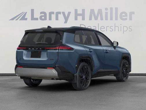 Ice Cap 2026 Toyota RAV4 XLE Premium