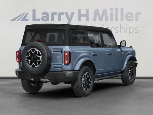 Hot Pepper Red Metallic Tinted Clearcoat 2024 Ford Bronco Outer Banks