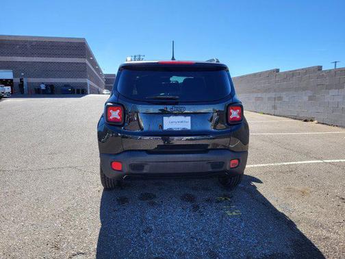 2017 Jeep Renegade Altitude