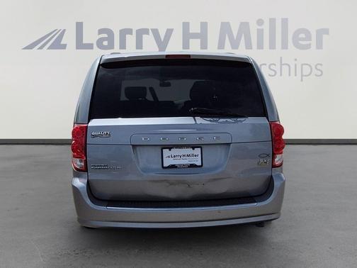 Billet Silver Metallic Clearcoat 2014 Dodge Grand Caravan SXT