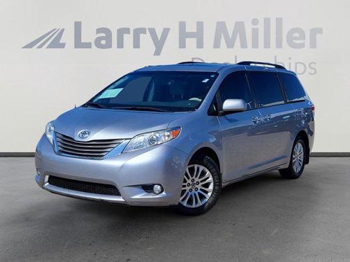 2014 Toyota Sienna XLE
