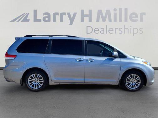 2014 Toyota Sienna XLE