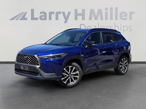 Blue Crush Metallic 2025 Toyota Corolla Cross XLE