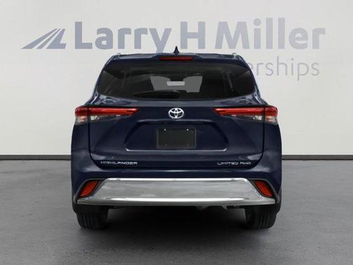 2022 Toyota Highlander Limited