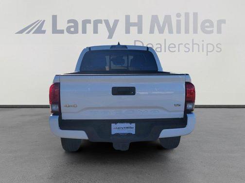 2022 Toyota Tacoma SR