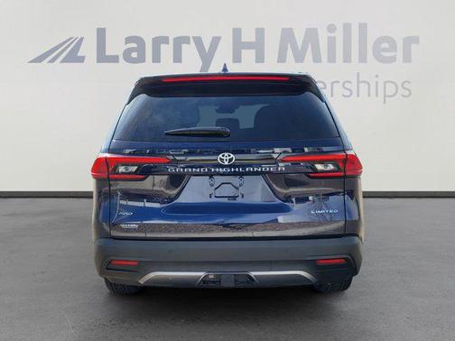 2024 Toyota Grand Highlander Limited