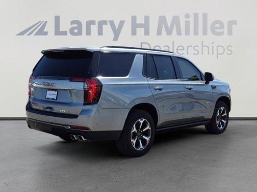 Sterling Metallic 2025 GMC Yukon 4WD AT4 Ultimate