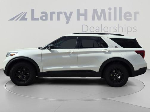Star White Metallic Tri-Coat 2023 Ford Explorer Timberline