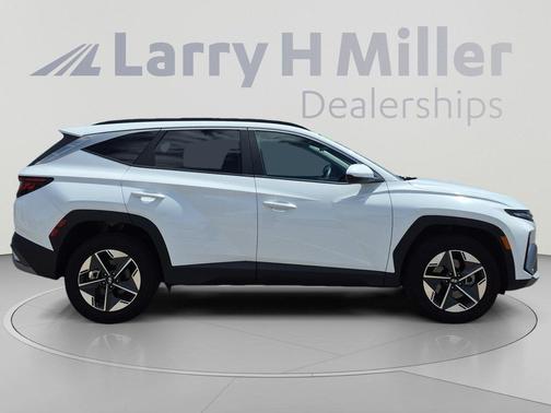 Serenity White Pearl 2025 Hyundai TUCSON SEL