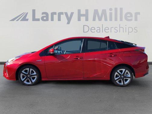 2018 Toyota Prius Four Touring