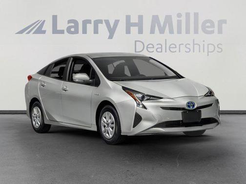 2018 Toyota Prius Four Touring