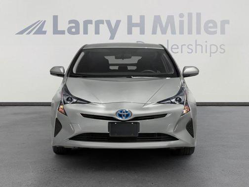 2018 Toyota Prius Four Touring