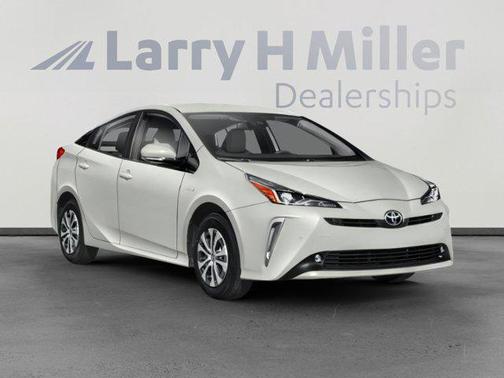 2021 Toyota Prius LE