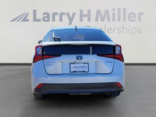 2021 Toyota Prius LE