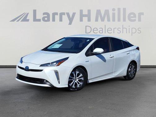 2021 Toyota Prius LE