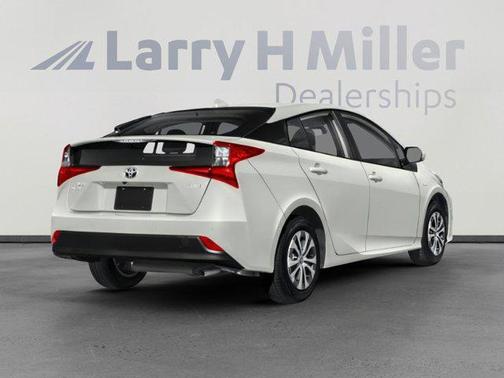 2021 Toyota Prius LE