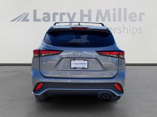 2025 Toyota Highlander XSE