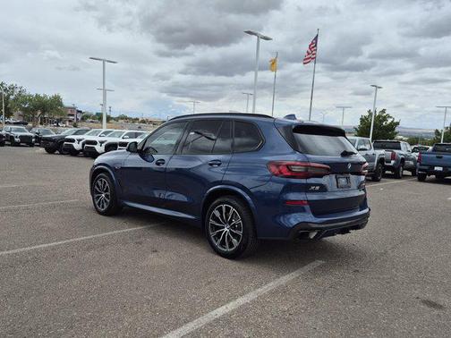 Phytonic Blue Metallic 2023 BMW X5 PHEV xDrive45e