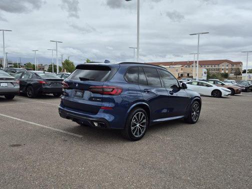 Phytonic Blue Metallic 2023 BMW X5 PHEV xDrive45e