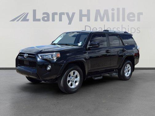 Midnight Black Metallic 2022 Toyota 4Runner SR5