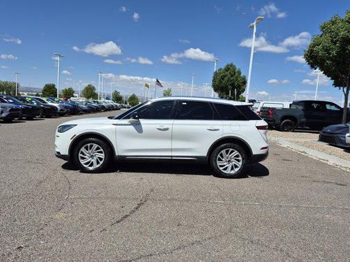 Pristine White 2021 Lincoln Corsair Standard
