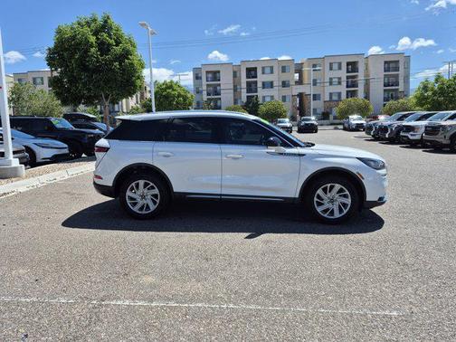 Pristine White 2021 Lincoln Corsair Standard