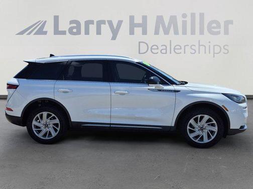 Pristine White 2021 Lincoln Corsair Standard
