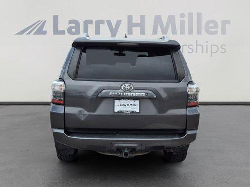 Magnetic Gray Metallic 2018 Toyota 4Runner SR5