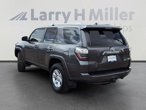 Magnetic Gray Metallic 2018 Toyota 4Runner SR5