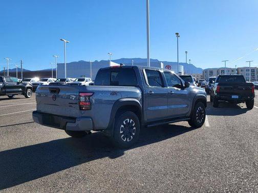 2024 Nissan Frontier PRO-4X