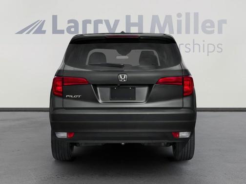 Steel Sapphire Metallic 2017 Honda Pilot EX