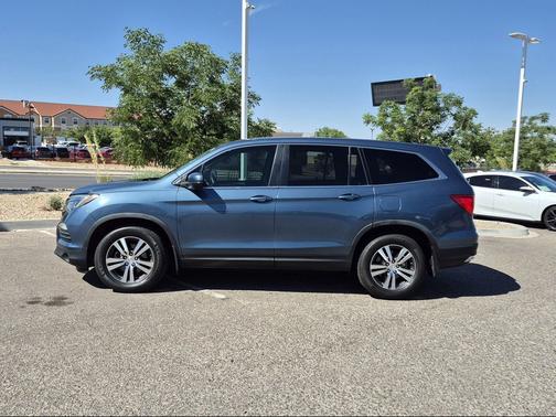 Steel Sapphire Metallic 2017 Honda Pilot EX