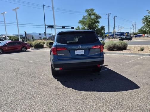 Steel Sapphire Metallic 2017 Honda Pilot EX