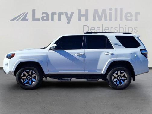 2022 Toyota 4Runner TRD Off Road