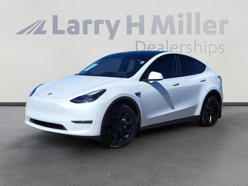 2024 Tesla Model Y Long Range Dual Motor All-Wheel Drive