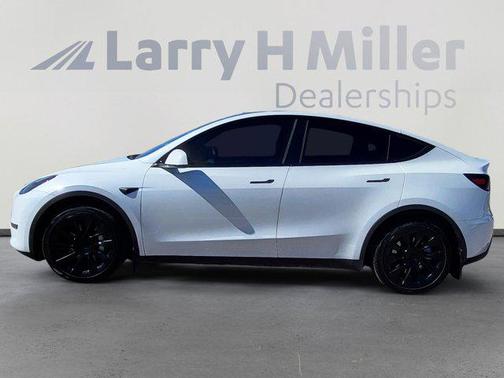 2024 Tesla Model Y Long Range Dual Motor All-Wheel Drive