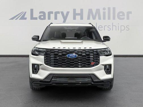 Carbonized Gray Metallic 2025 Ford Explorer ST