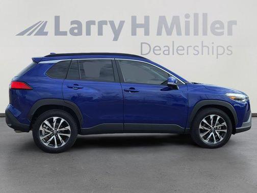 2024 Toyota Corolla Cross XLE