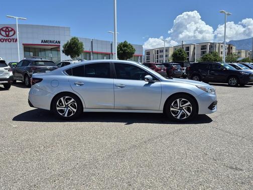 Ice Silver Metallic 2022 Subaru Legacy Limited