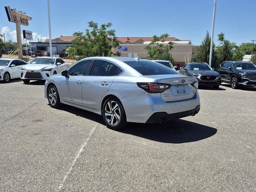 Ice Silver Metallic 2022 Subaru Legacy Limited