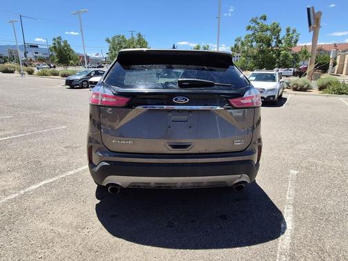 Stone Gray Metallic 2019 Ford Edge SEL