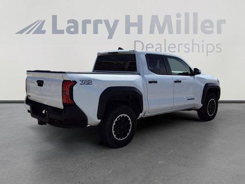 2024 Toyota Tacoma TRD Off-Road